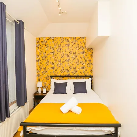 Anfield Luxe Retreat - Stylish Stay With Parking - Steps From Stadium - Short Drive To City Centre Liverpool Exterior photo