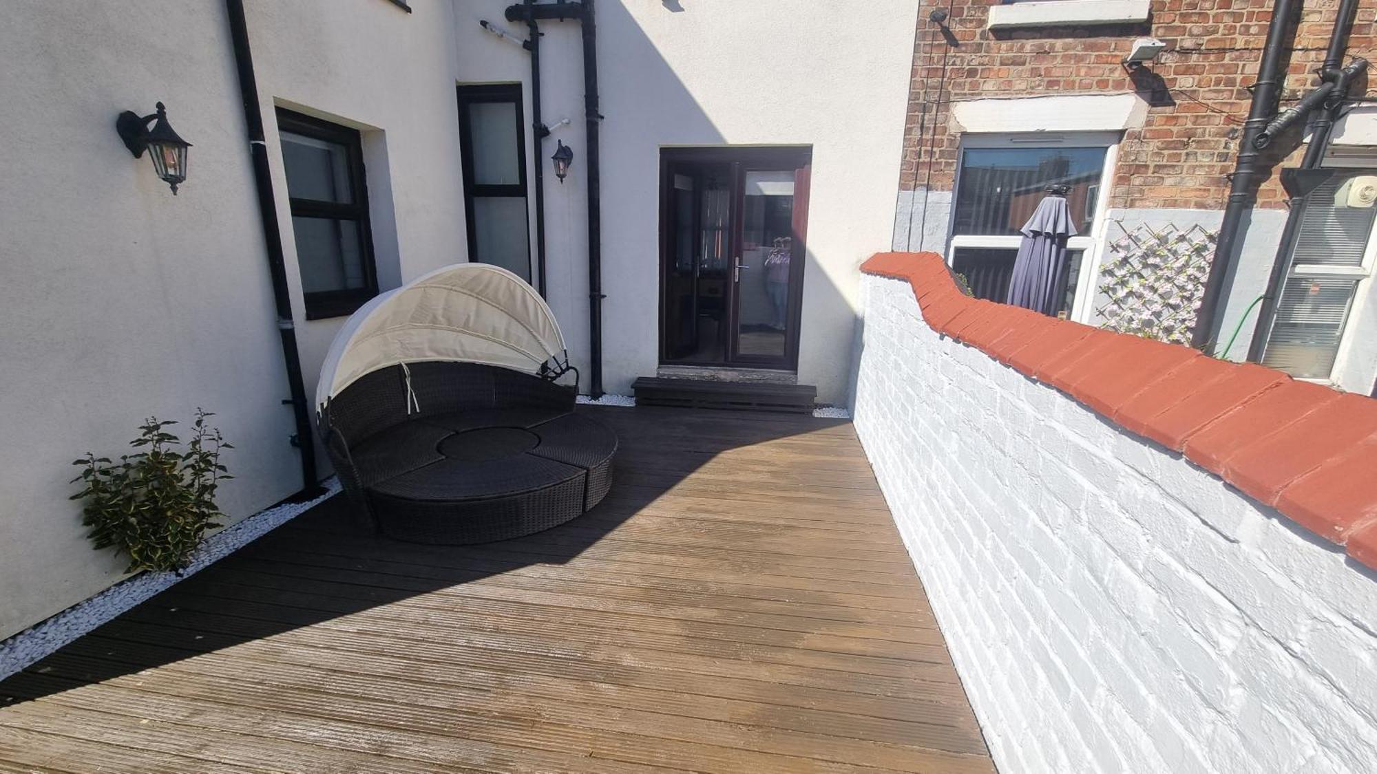 Anfield Luxe Retreat - Stylish With Parking - Steps From Stadium - Short Drive To Centre Apartment *